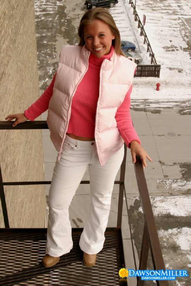 Naked Dawson Miller, Free Nude Picure of Dawson Miller