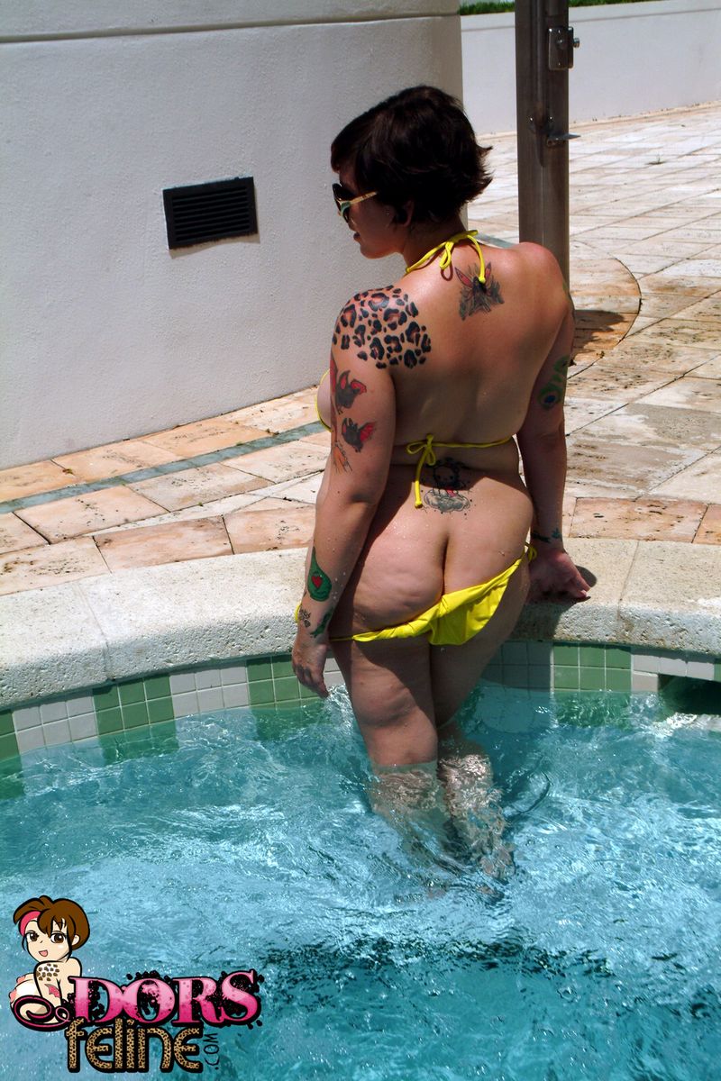 Naked Dors Feline, Free Nude Picure of Dors Feline