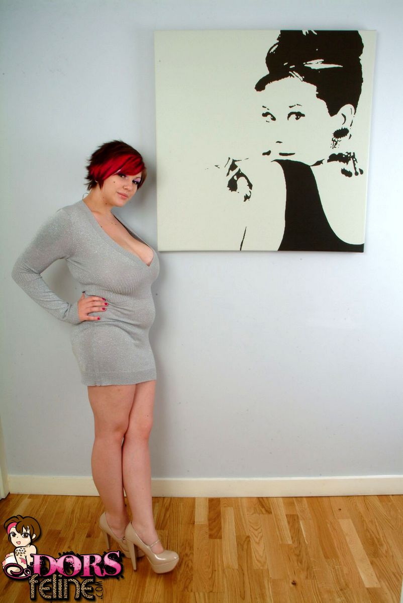 Naked Dors Feline, Free Nude Picure of Dors Feline
