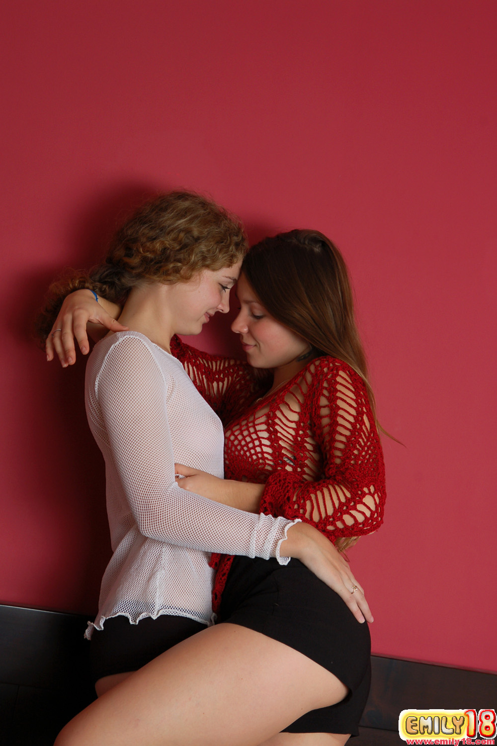 Naked Emily 18, Free Nude Picure of Emily 18