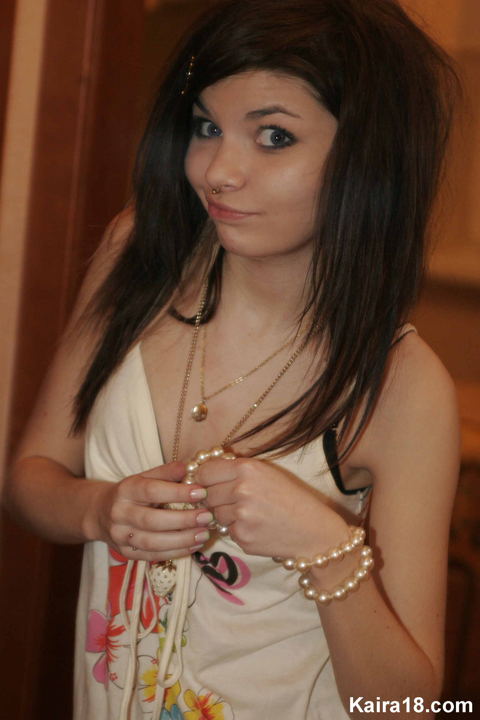 Naked Kaira 18, Free Nude Picure of Kaira 18