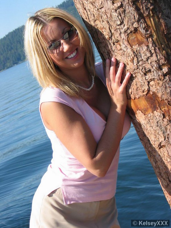 Naked Kelsey XXX, Free Nude Picure of Kelsey XXX