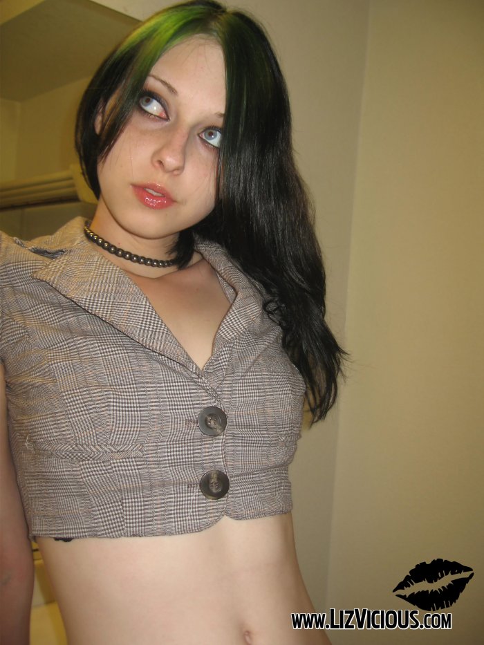 Naked Liz Vicious, Free Nude Picure of Liz Vicious